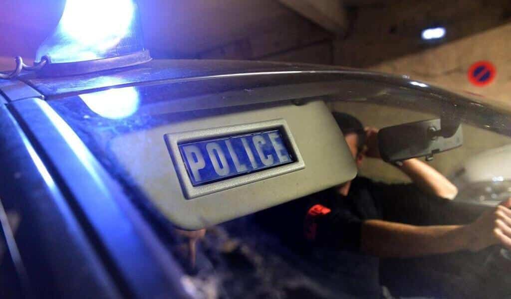 , Nantes. Au volant d’une Twingo volée, un mineur percute deux véhicules de police pour s’échapper