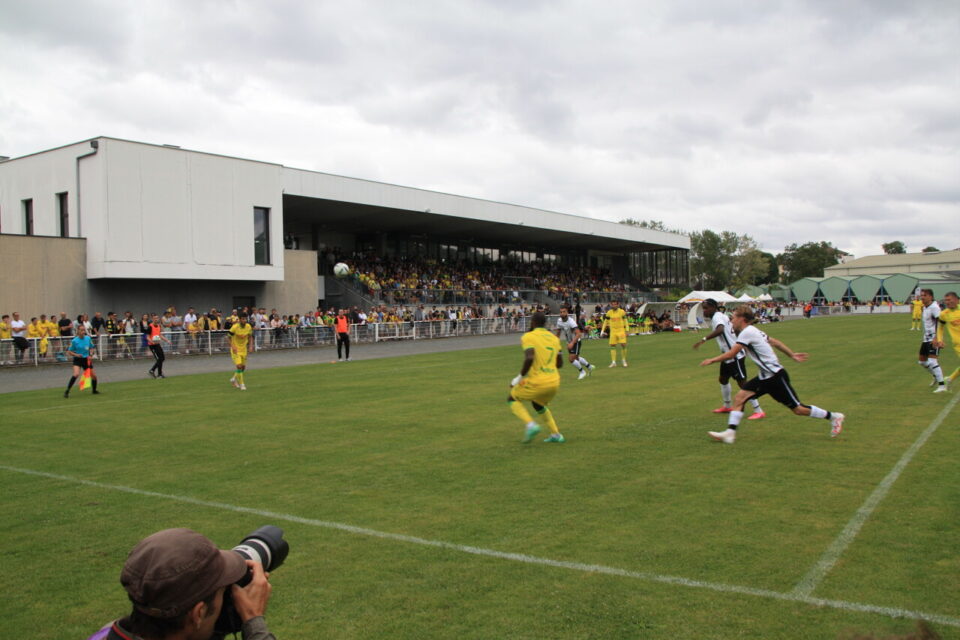 , 2 000 personnes ont assisté au match de préparation du FC Nantes à Basse-Goulaine