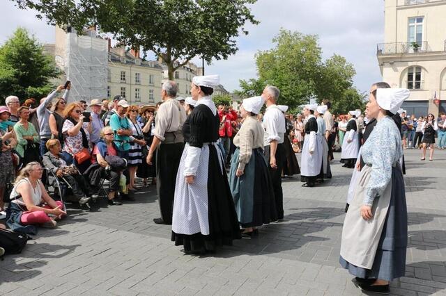 , À Nantes, la parade celtique emballe le public : « Extra, ce dimanche à Naoned