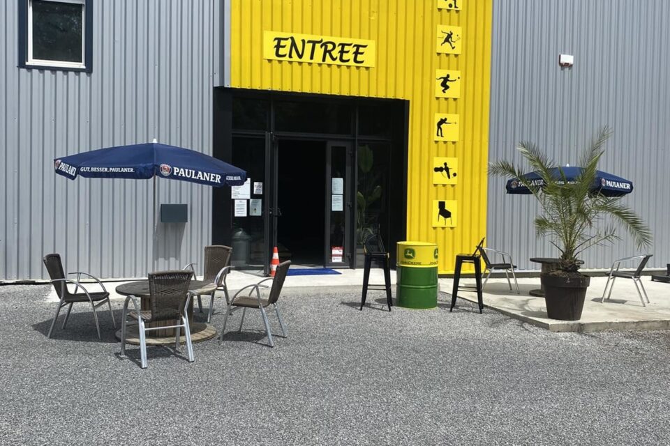 , Près de Châteaubriant : le gardien du FC Nantes inaugure un complexe sportif