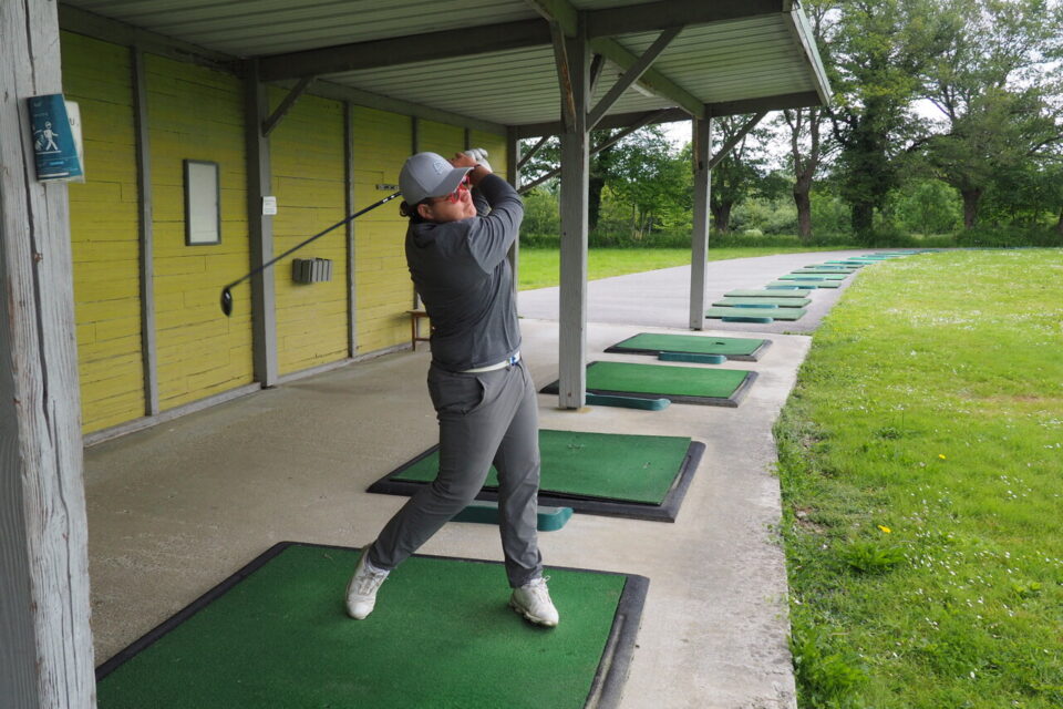 , Près de Nantes : ce jeune golfeur cherche des fonds pour poursuivre son objectif